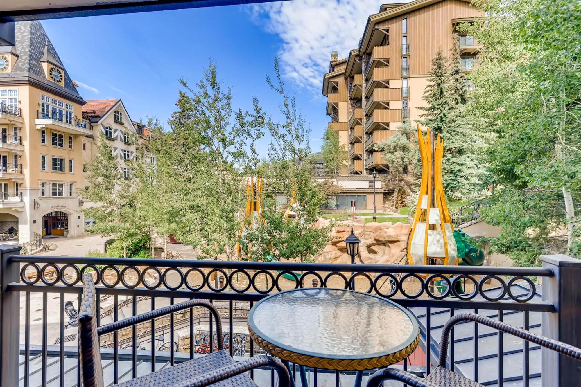 Lift House Lodge, Remodeled Downtown Lionshead Studio Condo Vail Exterior photo